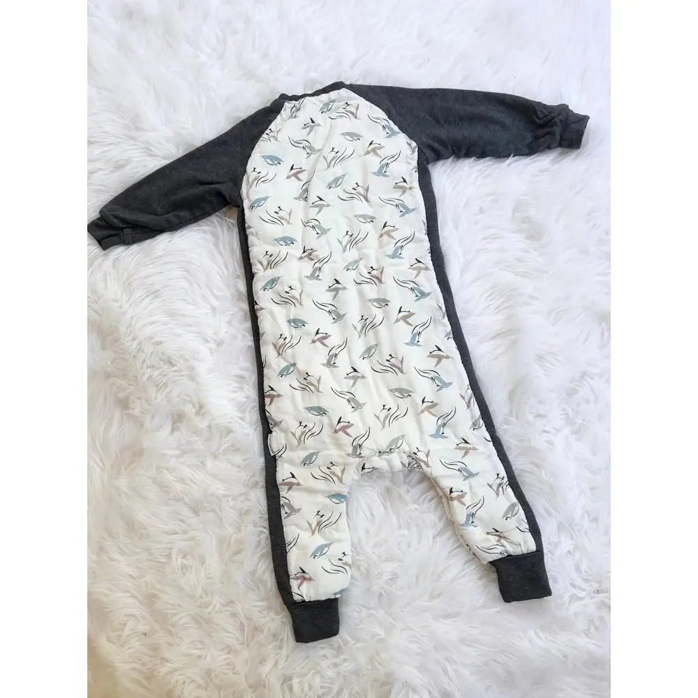 Nest Design Footed Sleep Sack Gray and White